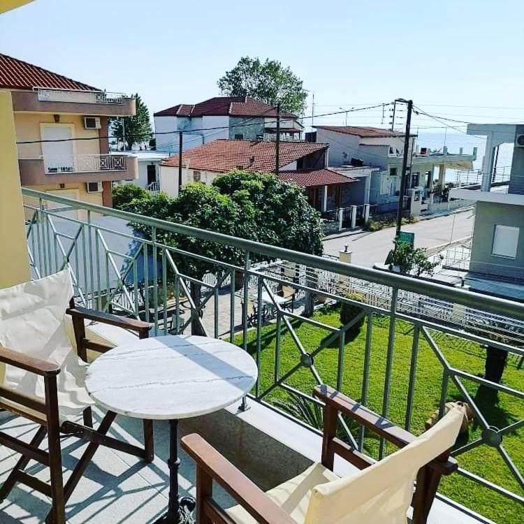 Pfaffenhofen Apartment Врасна Екстериор снимка