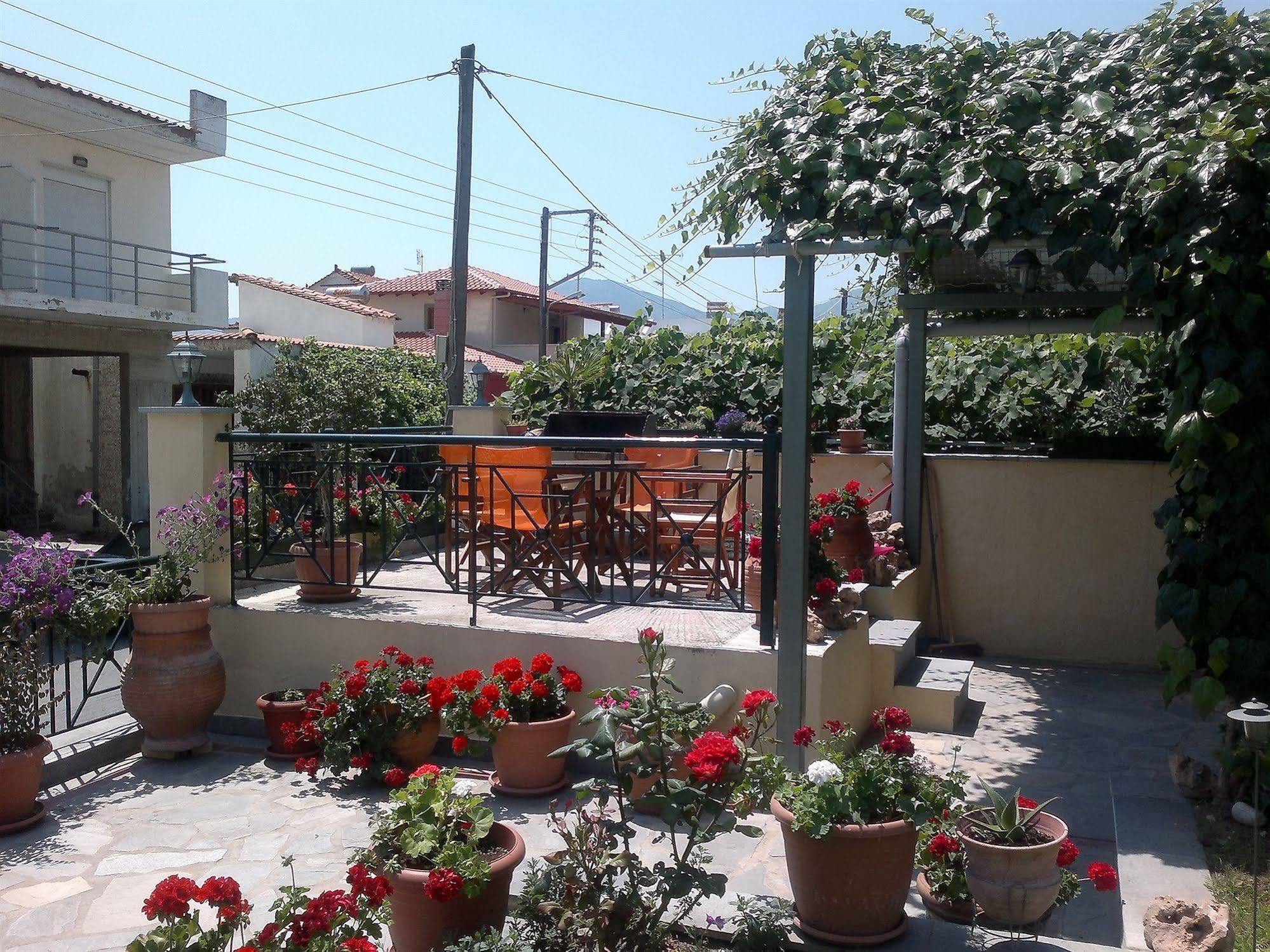 Pfaffenhofen Apartment Врасна Екстериор снимка